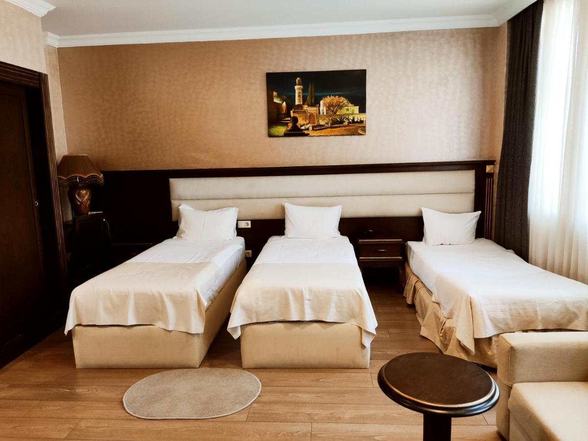 Smith'S Boutique Hotel Baku Exterior photo